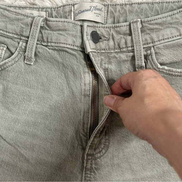 Universal Thread Vintage Midi Gray Denim Shorts - Picture 7 of 9